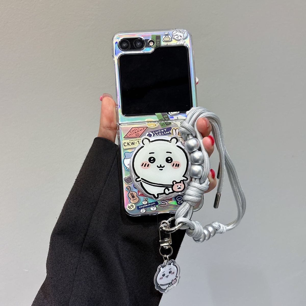 アニメちいかわハチワレ漫画サムスンギャラクシーZ Flip7 - Phone Zone Accessories & Repair Photos のレビューと価格